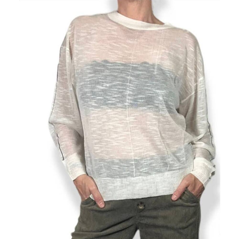 NWT Uniq Sheer Cream Top w/Black Piping Size S/M